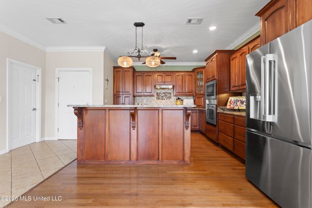 207 Saint Paul Avenue, Pass Christian, MS 39571