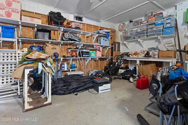 207 Saint Paul Avenue, Pass Christian, MS 39571