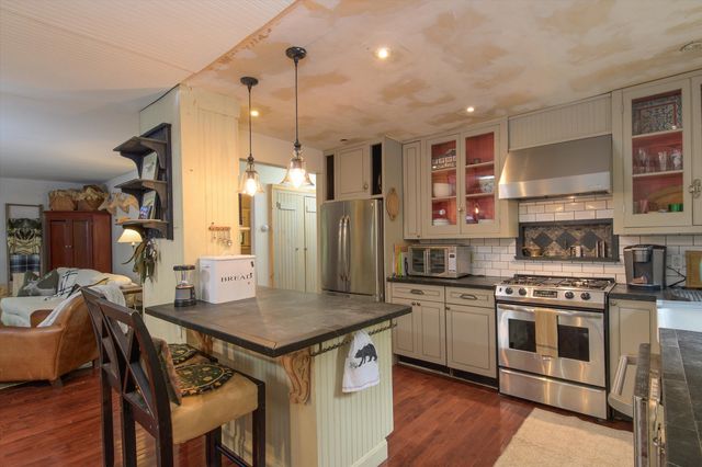 252 Tudor Road, Sandgate, VT 05250