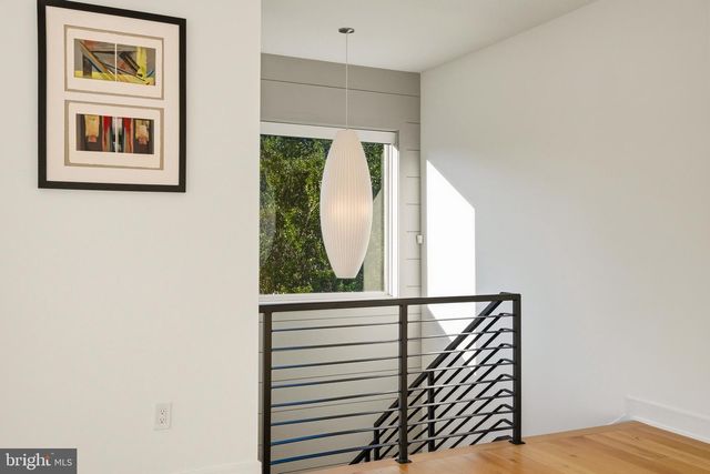 1459 DEWBERRY CT, Mclean, VA 22101