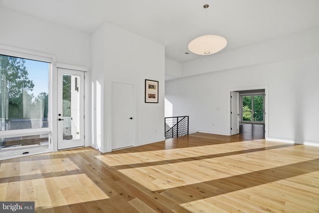 1459 DEWBERRY CT, Mclean, VA 22101