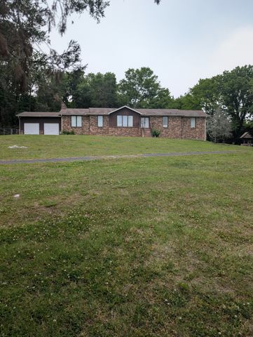 152 Snug Harbor Dr, Hendersonville, TN 37075