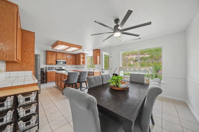 7761 S Jenny Lind Rd, Valley Springs, CA 95252