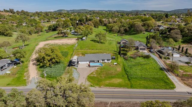 7761 S Jenny Lind Rd, Valley Springs, CA 95252