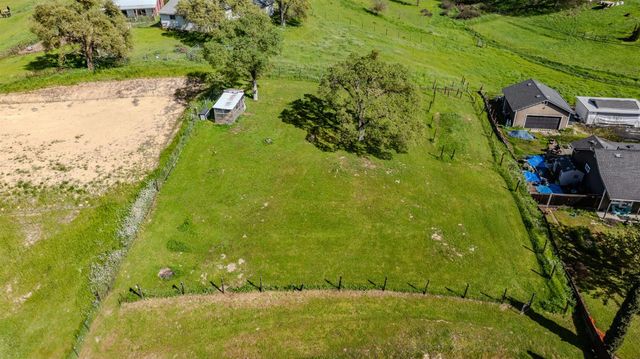 7761 S Jenny Lind Rd, Valley Springs, CA 95252