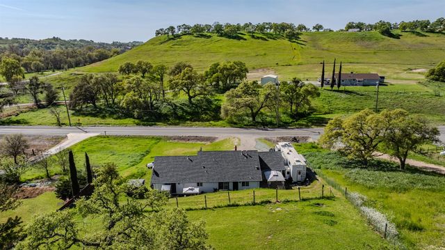 7761 S Jenny Lind Rd, Valley Springs, CA 95252