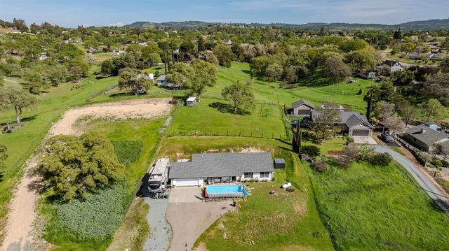 7761 S Jenny Lind Rd, Valley Springs, CA 95252