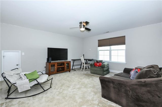 6725 Barton Creek Drive, Whitsett, NC 27377