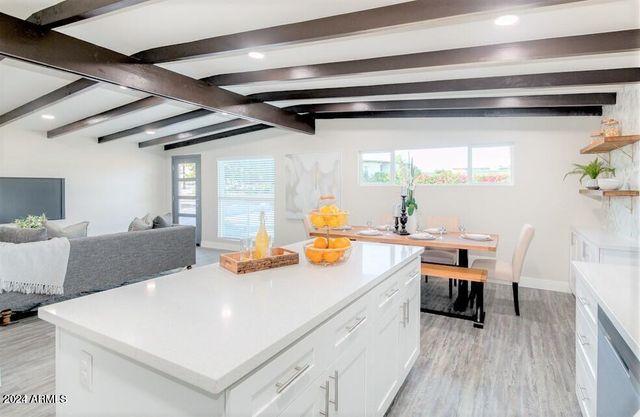 1017 E Bethany Home Road, Phoenix, AZ 85014