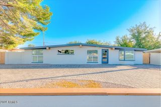 1017 E Bethany Home Road, Phoenix, AZ 85014