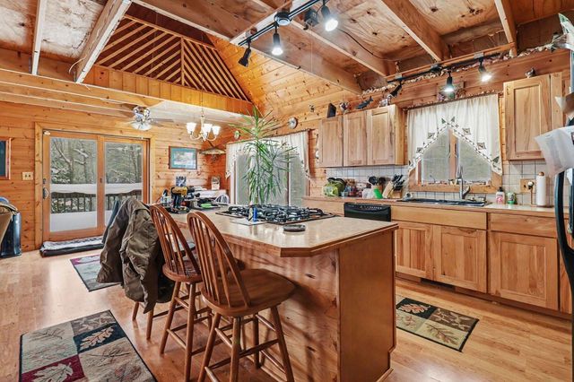 1051 W White Road, Grant Twp-mason Co, MI 49411