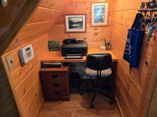 1051 W White Road, Grant Twp-mason Co, MI 49411