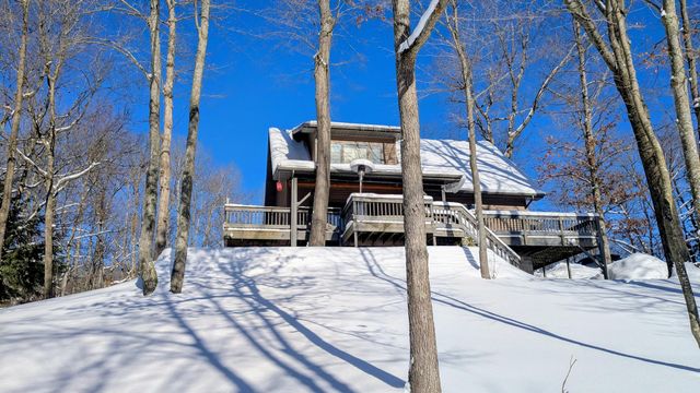 1051 W White Road, Grant Twp-mason Co, MI 49411