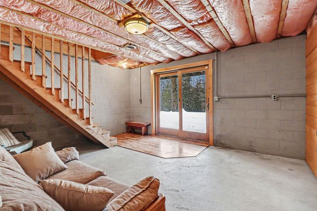 1051 W White Road, Grant Twp-mason Co, MI 49411