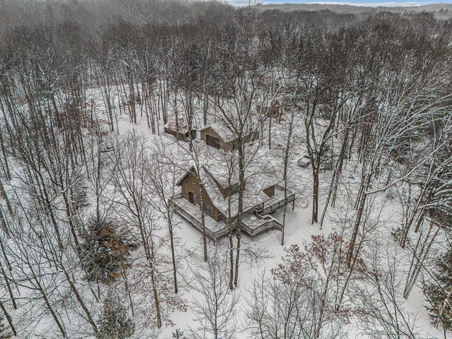 1051 W White Road, Grant Twp-mason Co, MI 49411