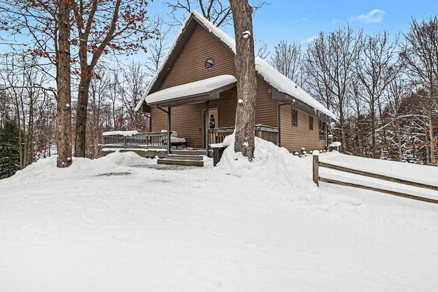 1051 W White Road, Grant Twp-mason Co, MI 49411