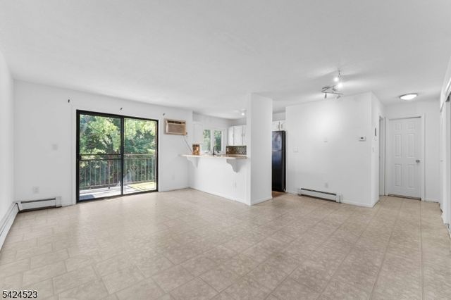 1616 74Th St, North Bergen Twp., NJ 07047