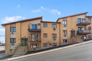 1616 74Th St, North Bergen Twp., NJ 07047