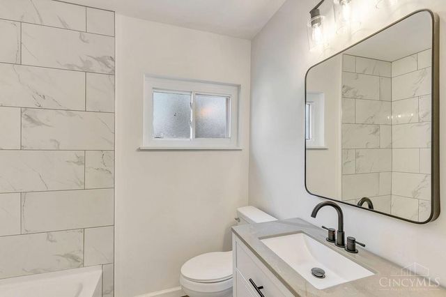 1073 Cedar Drive, Miami Twp, OH 45150