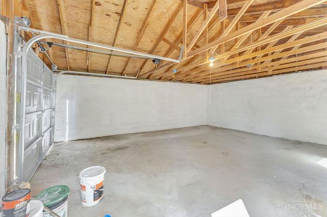 1073 Cedar Drive, Miami Twp, OH 45150