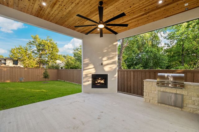 8718 San Benito Way, Dallas, TX 75218