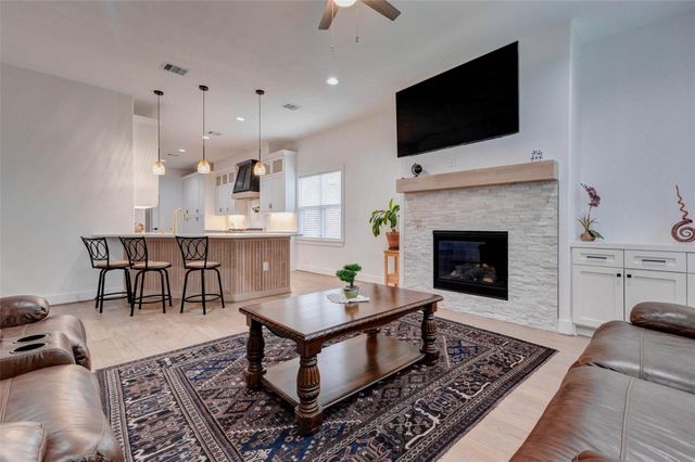 8617 Kari Court, Jersey Village, TX 77040