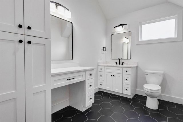 8617 Kari Court, Jersey Village, TX 77040