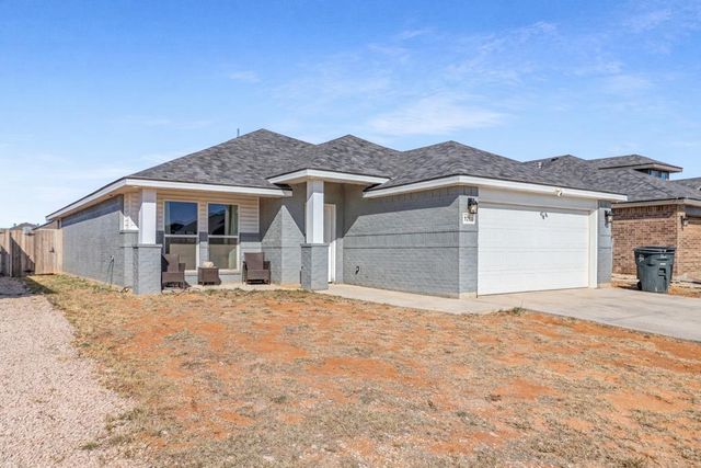 1211 Bourbon St, Odessa, TX 79765