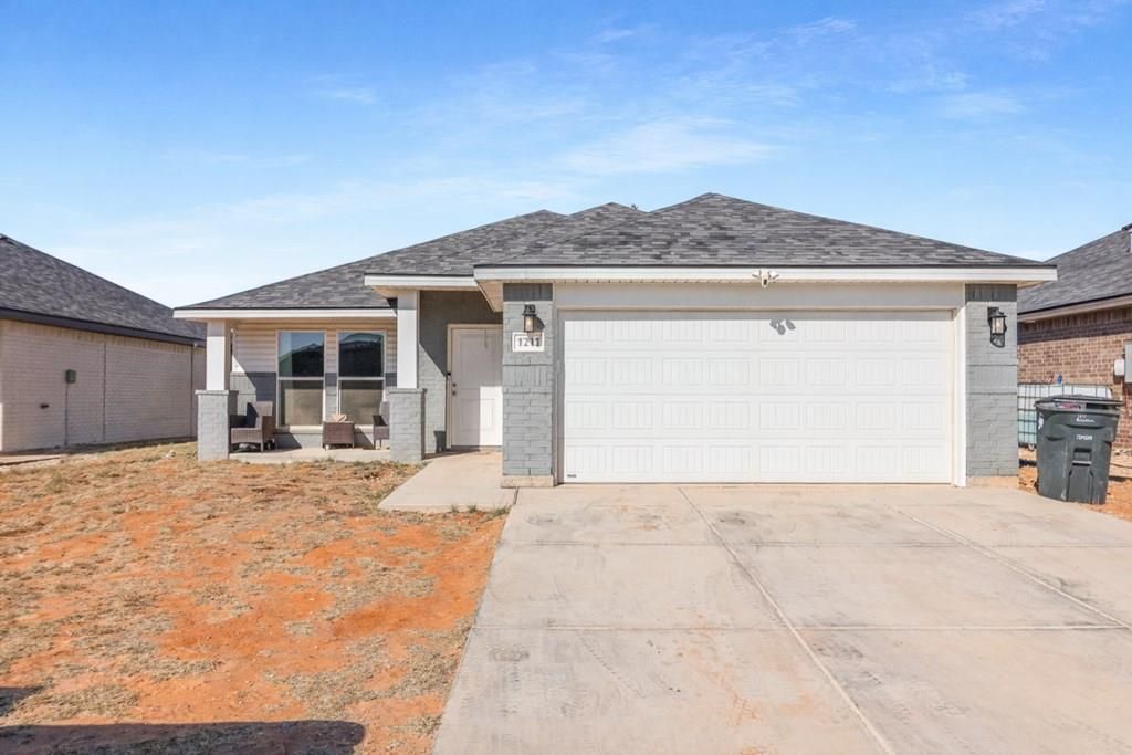 1211 Bourbon St, Odessa, TX 79765