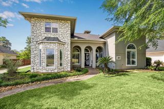 966 Bentwater Drive, Montgomery, TX 77356