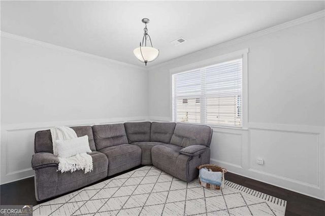 5560 Mirror Lake Drive, Cumming, GA 30028