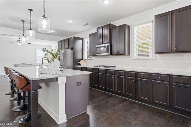 5560 Mirror Lake Drive, Cumming, GA 30028