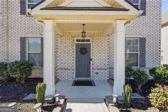 5560 Mirror Lake Drive, Cumming, GA 30028