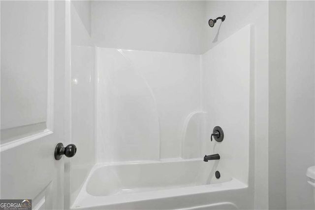 5560 Mirror Lake Drive, Cumming, GA 30028