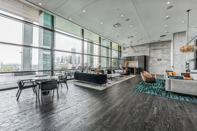 70 Rainey ST 1703, Austin, TX 78701