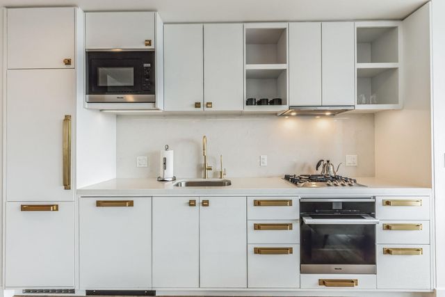 70 Rainey ST 1703, Austin, TX 78701