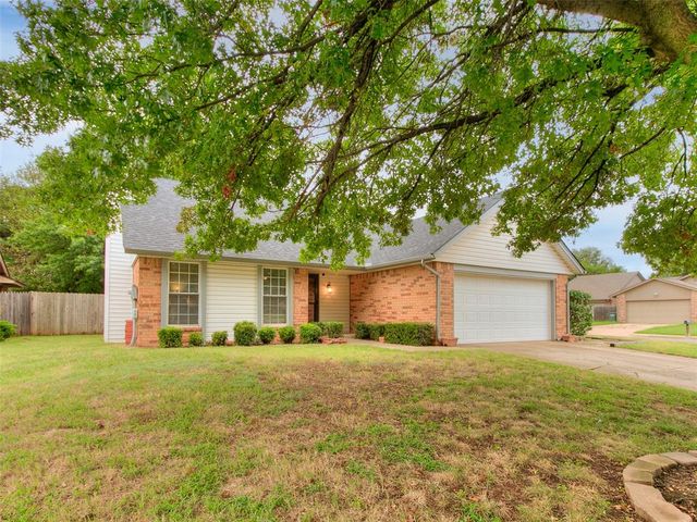 805 Mallard Avenue, Edmond, OK 73003