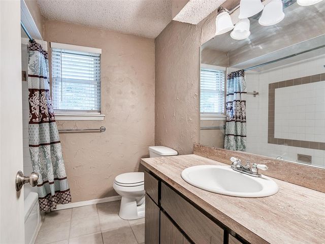 805 Mallard Avenue, Edmond, OK 73003