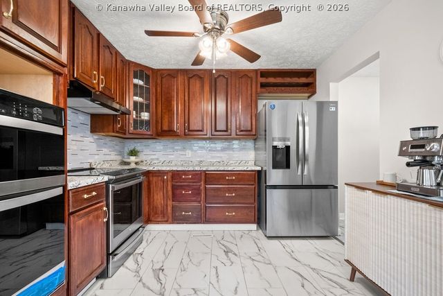 411 46th Street Se, Charleston, WV 25304