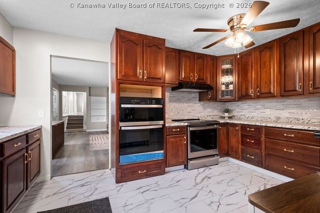 411 46th Street Se, Charleston, WV 25304
