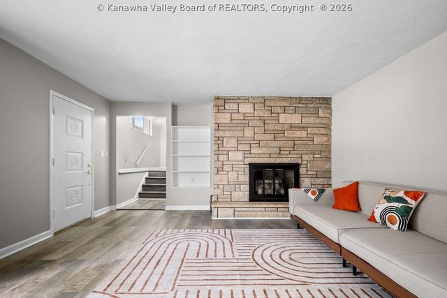 411 46th Street Se, Charleston, WV 25304