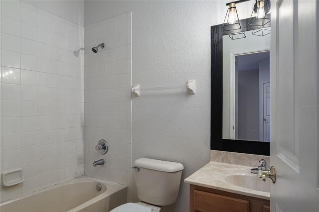 4420 85TH AVENUE CIRCLE E, Parrish, FL 34219