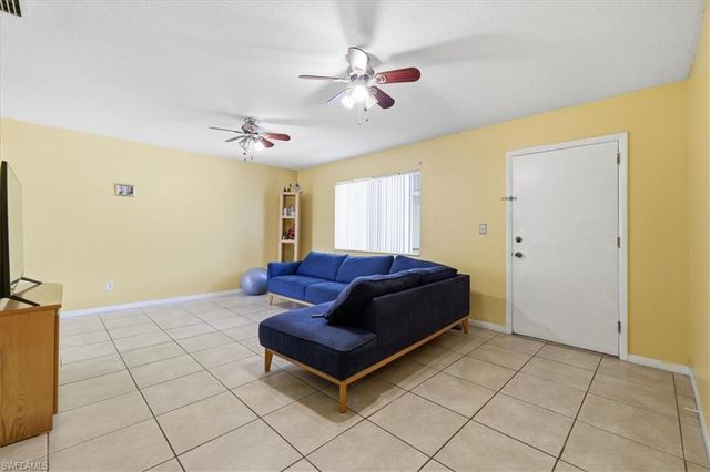 347 Joel BLVD 203, Lehigh Acres, FL 33936
