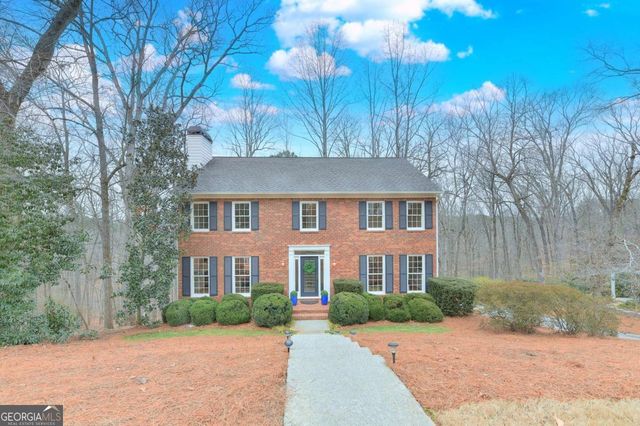 8155 Willow Tree Way, Alpharetta, GA 30005