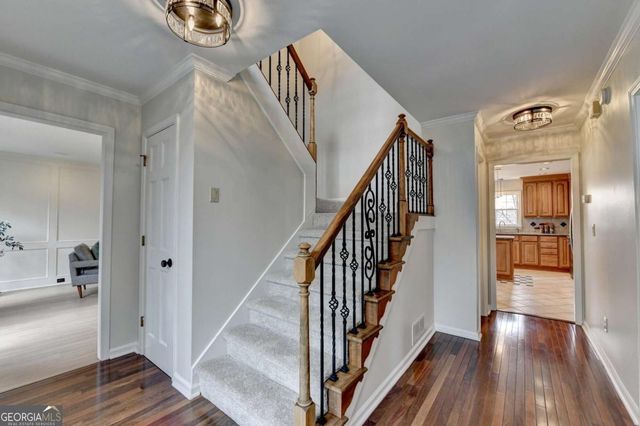 8155 Willow Tree Way, Alpharetta, GA 30005