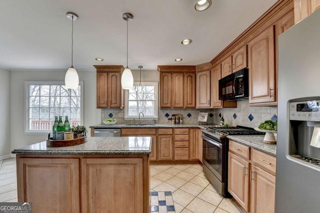 8155 Willow Tree Way, Alpharetta, GA 30005