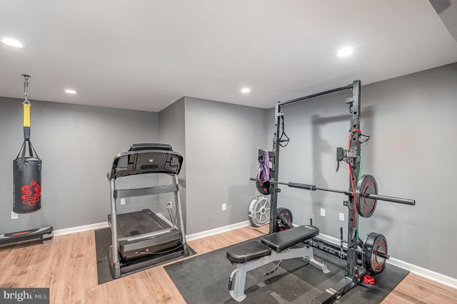 24846 SOMERBY DR, Chantilly, VA 20152