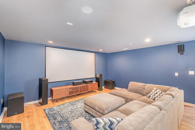 24846 SOMERBY DR, Chantilly, VA 20152