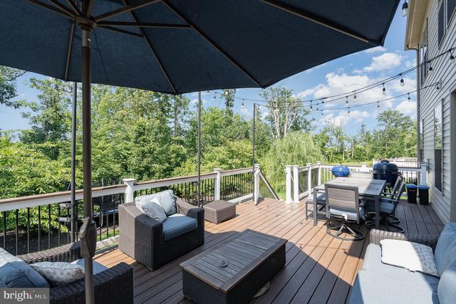 24846 SOMERBY DR, Chantilly, VA 20152