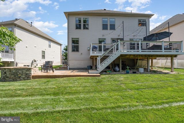 24846 SOMERBY DR, Chantilly, VA 20152